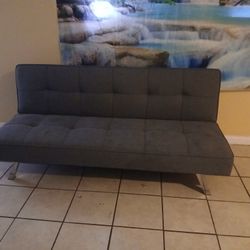 Futon 20$