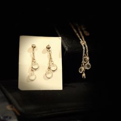 Antique Avon Crystal Droplet Necklace and Earring Set