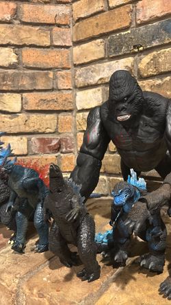 Godzilla And King Kong Figurines