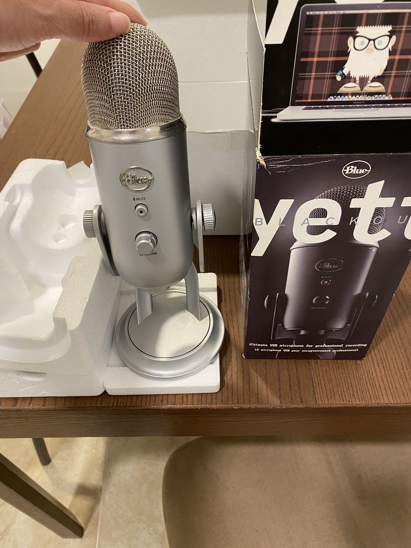 2014 Gray Yeti Blackout Microphone Missing USB Cable $50
