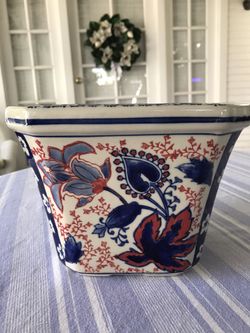 Beautiful Jacob Maarse Plant Pot