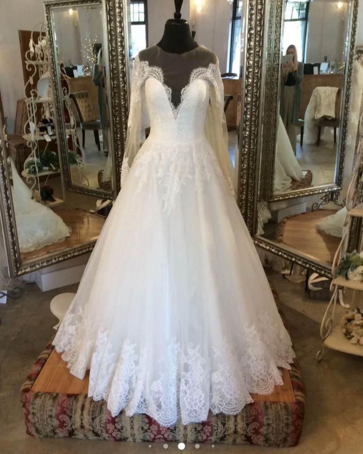π₯πΈπ NEW, NEVER WORN, ELEGANT WEDDING DRESS & VEIL β MUST GO TODAY! πΈπ π₯