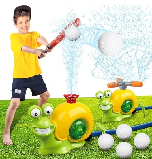 New Outdoor Water Play Sprinklers, Water Sprinkler Baseball Toy for Kids 2 in 1 Summer Water Game with 2 Sprinkler Heads, 360° Roating Spray Water Bas