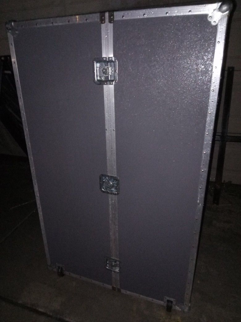 Locking Box 56x35x12