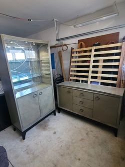 China Cabinet And Buffet