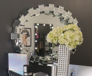 Z Gallery Oval Wall Mirror