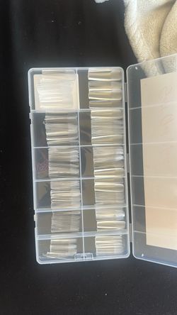 Clear Acrylic Nail Tips Set with Storage Case