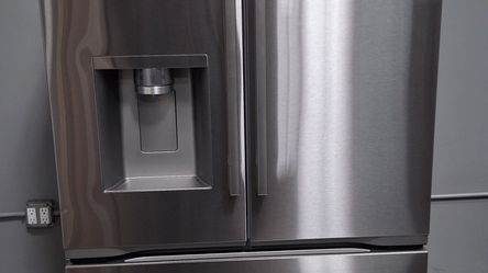 LG 36" Counter-Depth MAX(TM) 3-Door French Door Refrigerator with Thin Door Design, Zero Clearance(TM) - Stainless Steel (LF24Z6530S-D-D296)