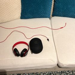 Beats By Dre Ten Years EST 08 Studio 3