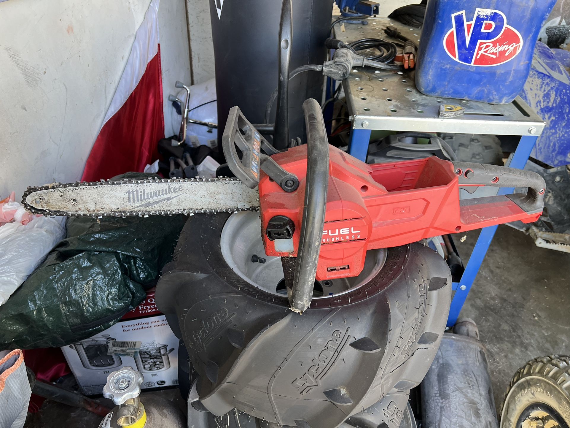 Milwaukee 16” Chainsaw