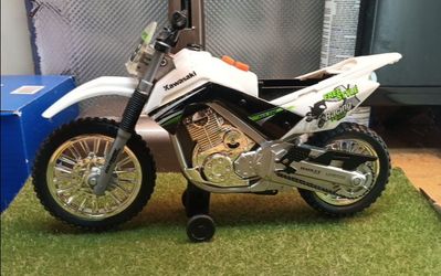 Kawasaki XLK140 toy (19)