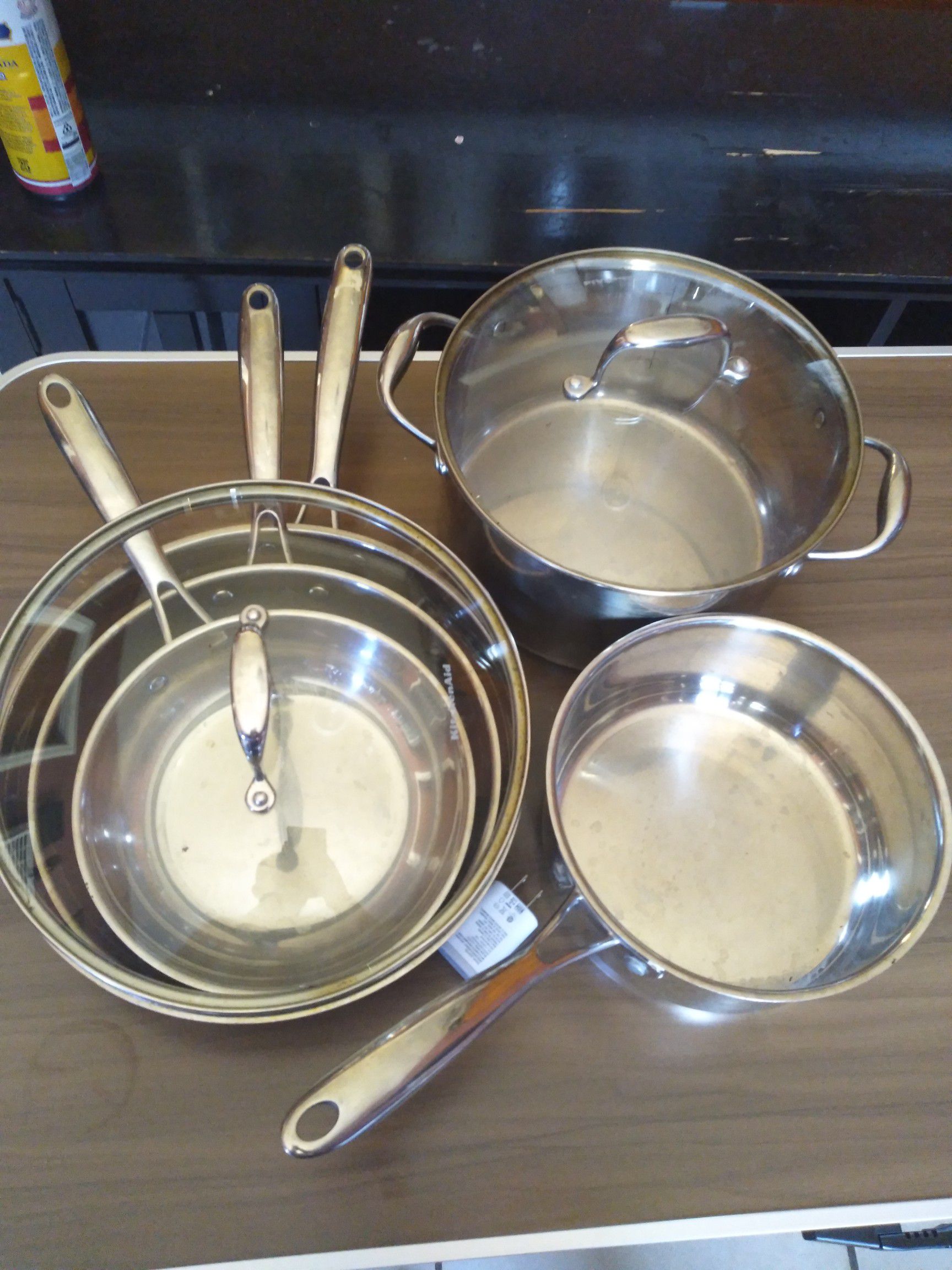 Kitchen-Aid Pots and Pans w/ lids