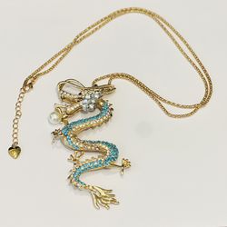 Dragon pendant Gold Chain
