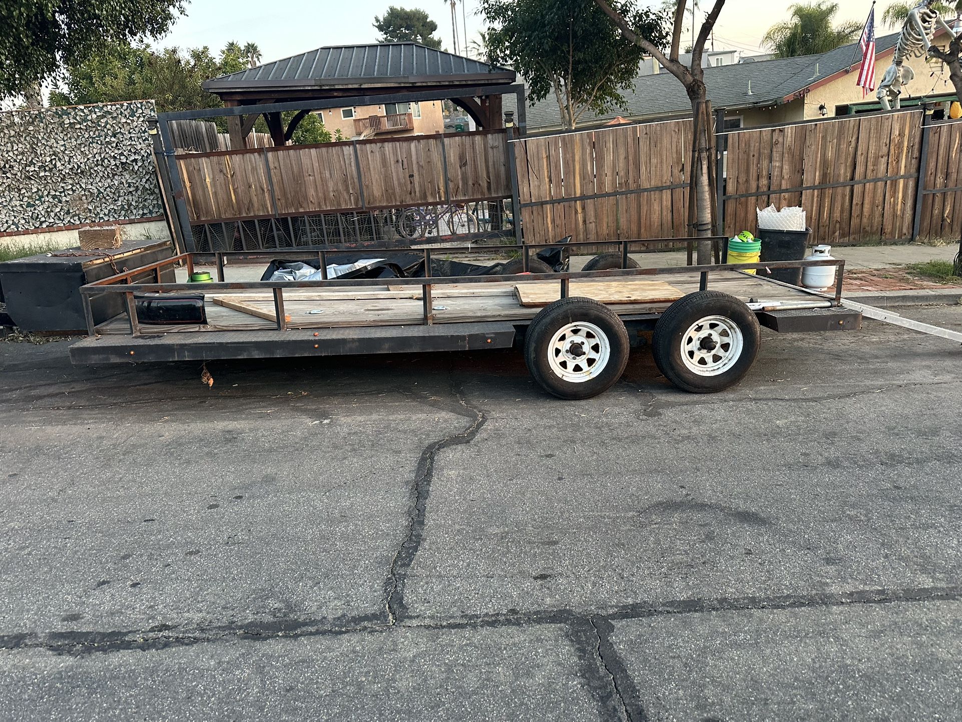 20 Foot Long Trailer-1500$