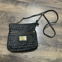 Black Nicole Purse by Nicole Hiller