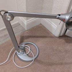 Knoll Copeland Desk Lamp