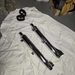 1961 Style Fishtail Fin Mufflers - Harley-Davidson Chrome Exhaust Pipes – Elmhurst Estate Sale
