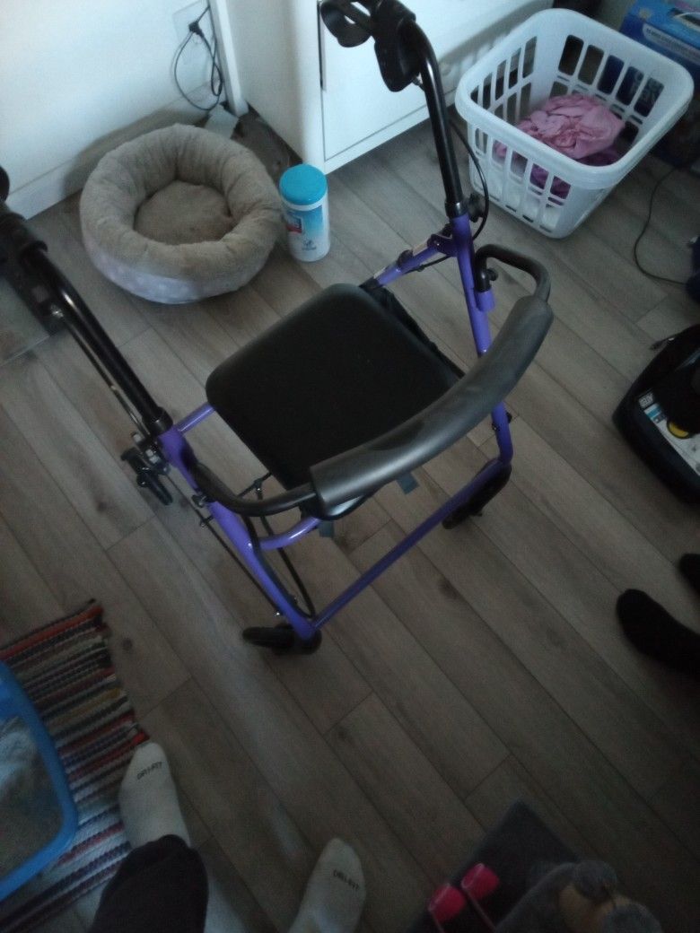 Medline Walker With Under seat Storage