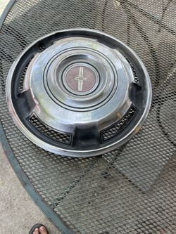 Chevy Hub Caps