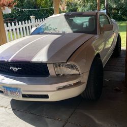 2005 Ford Mustang