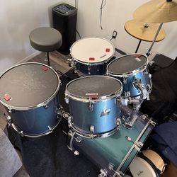 Ludwig Backbeat Drumset