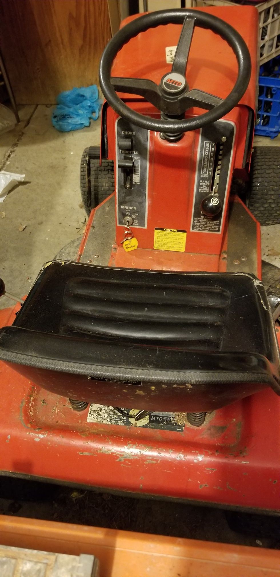 MTD Riding lawn mower. Not working. Stored in garage. 11 horsepower 7