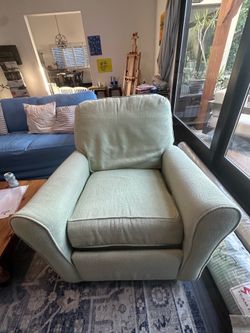 Comfortable Recliner Lounge Chair