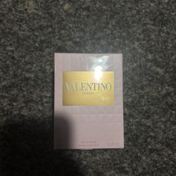 Valentino Donna (Brand New)