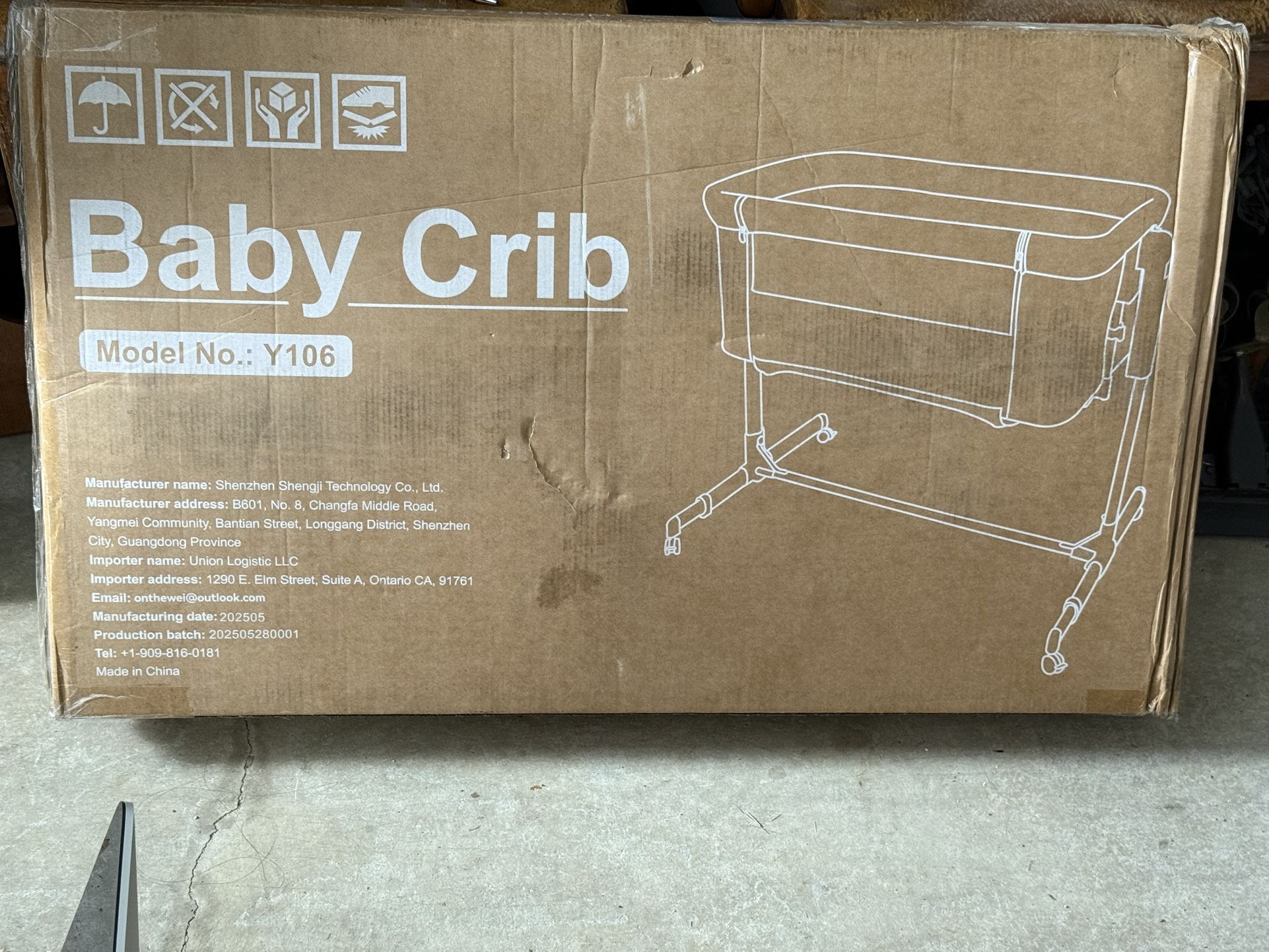 NEW Baby Bassinet Bedside Sleeper, 3-in-1 Rocking Bassinet with Wheels, 6-Height Adjustable Crib