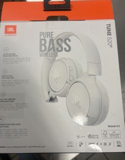 JBL Tune 510BT: Wireless headphones with Purebass sound, white