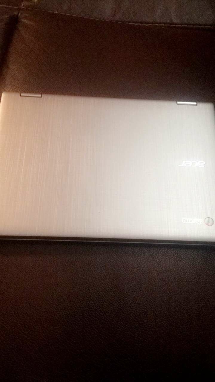 Chromebook/Tablet