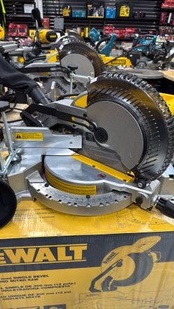 Dewalt single bevel miter saw 10inch
