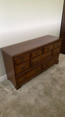 Wood Dresser - Wide, 7 Drawers