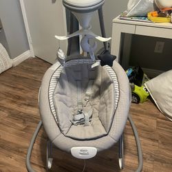 Graco DuetConnect Deluxe Multi-Direction Baby Swing and Bouncer - Britton