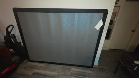 Queen Low profile (5") box spring 100 obo