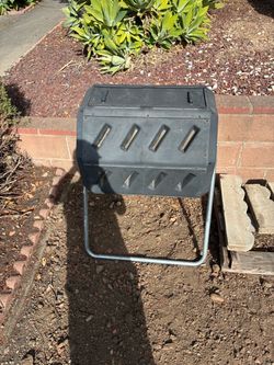 Compost Bin Tumbler -$30