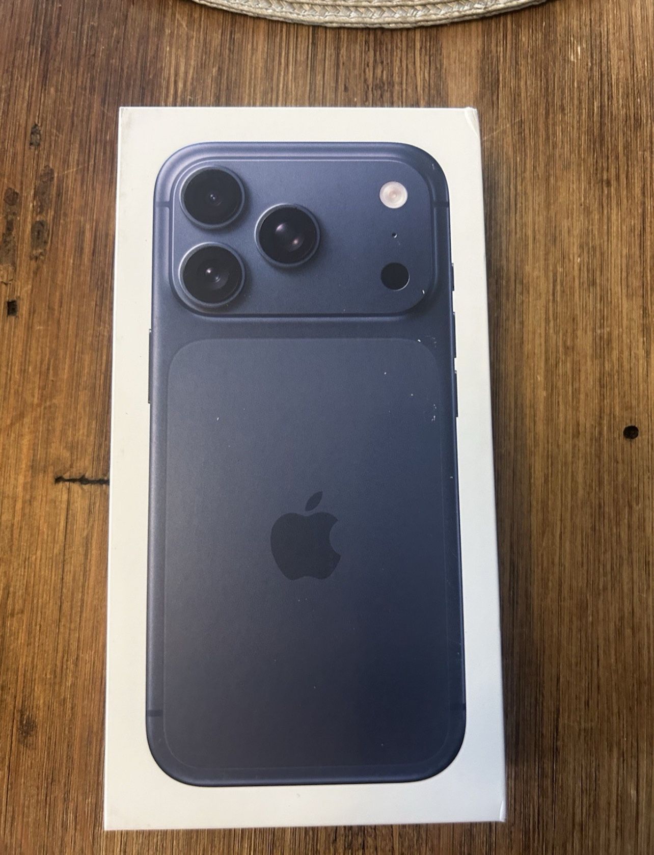 Apple iPhone 17 Pro 1TB Deep Blue – Unlocked – New Sealed