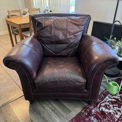 Chair - Leather - Armchair 