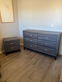Serta iComfort Hybrid Mattress and Bedroom Furniture Set