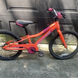 CANNONDALE BIKE