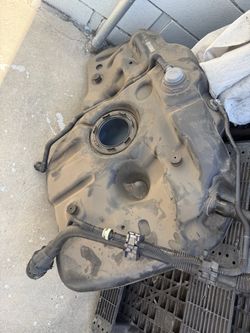 Honda accord 2024 gas tank