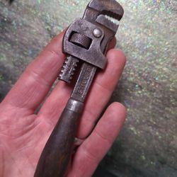 vintage Stillson no.6 monkey/pipe/adjustable wrench