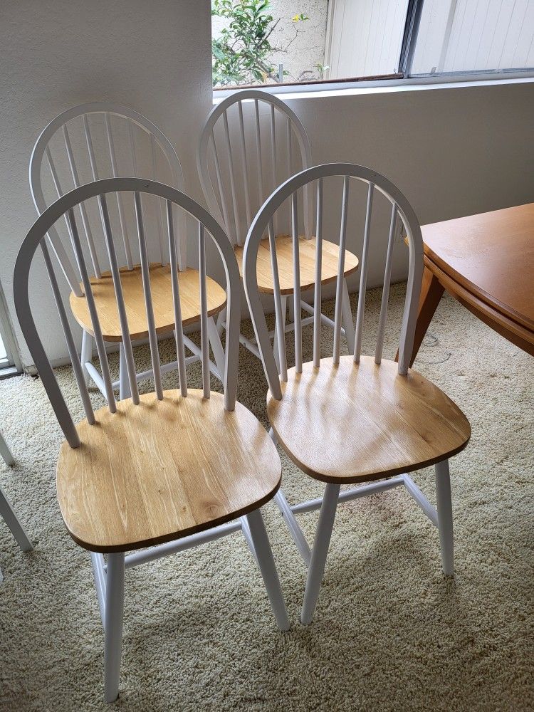 4 Dining Chairs