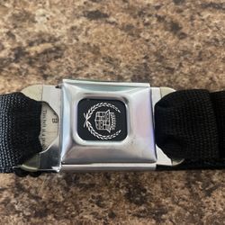 Cadillac Adjustable Seat Belt Buckle