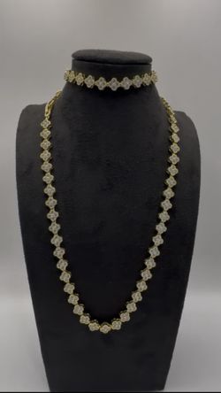 Clover Necklace