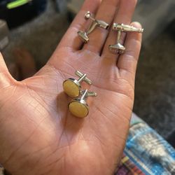 Two Pairs Of Cuff Links 