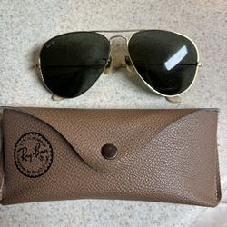 Vintage 1960’s B & L Ray ban  sunglasses 🕶️ 