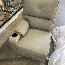 Lippert Recliner (contact info removed)50