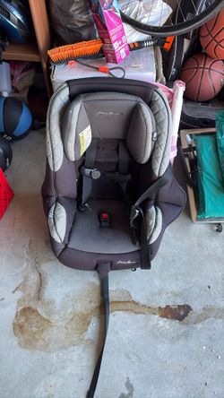 2 FREE Child Car Seats