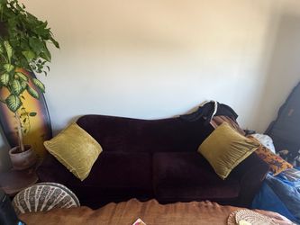 Burgundy Couch $100 Great Condition